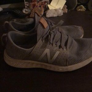 Grey New balance men’s shoes